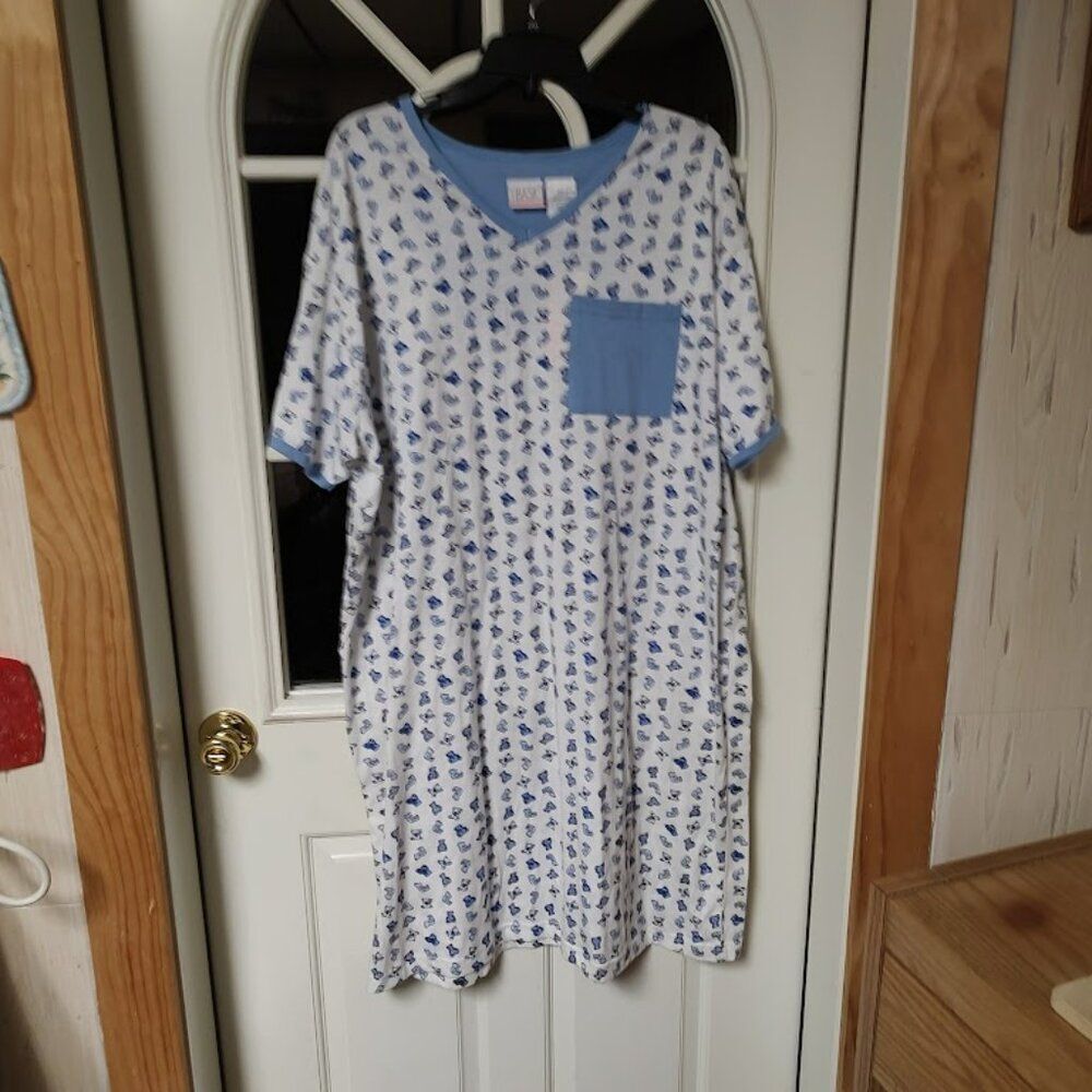 New Simply Basic Vintage White Blue Teddy Bears Nightgown Women's One Size